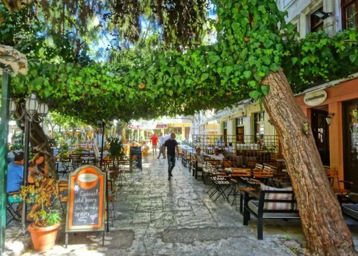 Koukaki-Close To Acropolis