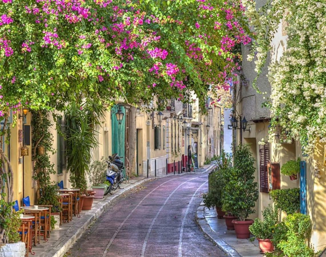 Koukaki-close To Acropolis * Athens